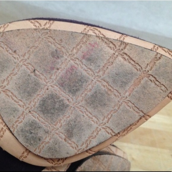 🌟HP🌟L.A.M.B.Gwen Stefani Dice Heels Plum Suede 8 - Picture 6 of 8